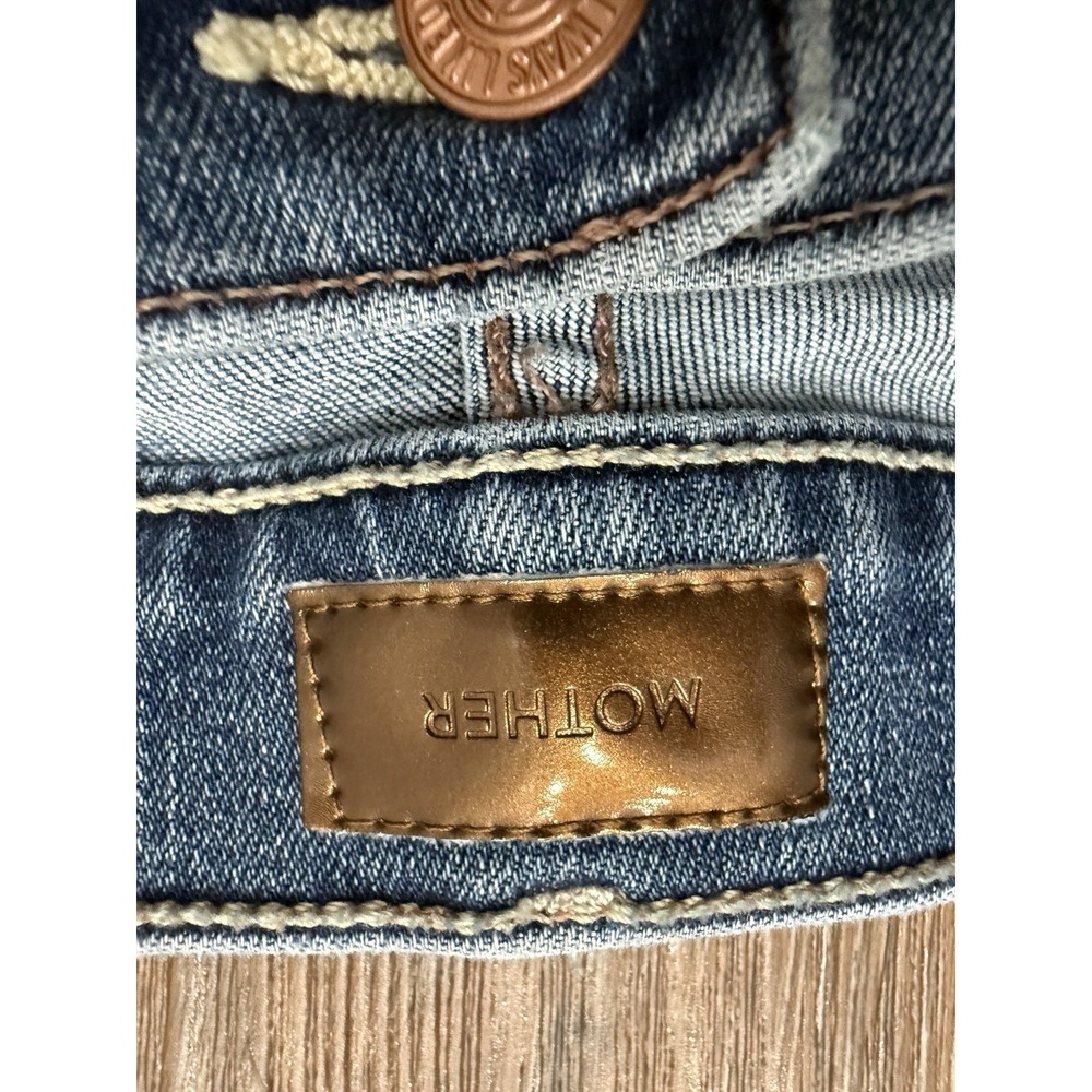 Mother The Insider Crop Step Chew in Dancing on Coals Distressed Blue Jeans Sz26 - Picture 6 of 11